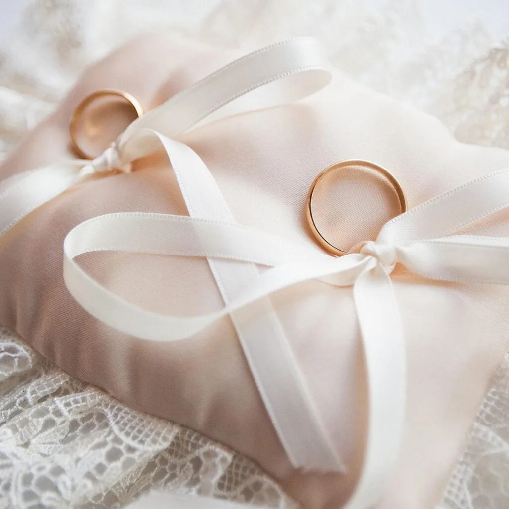 Rose Gold Engagement Rings UK, Romantic Engagement Rings, Rose Gold Diamond Rings