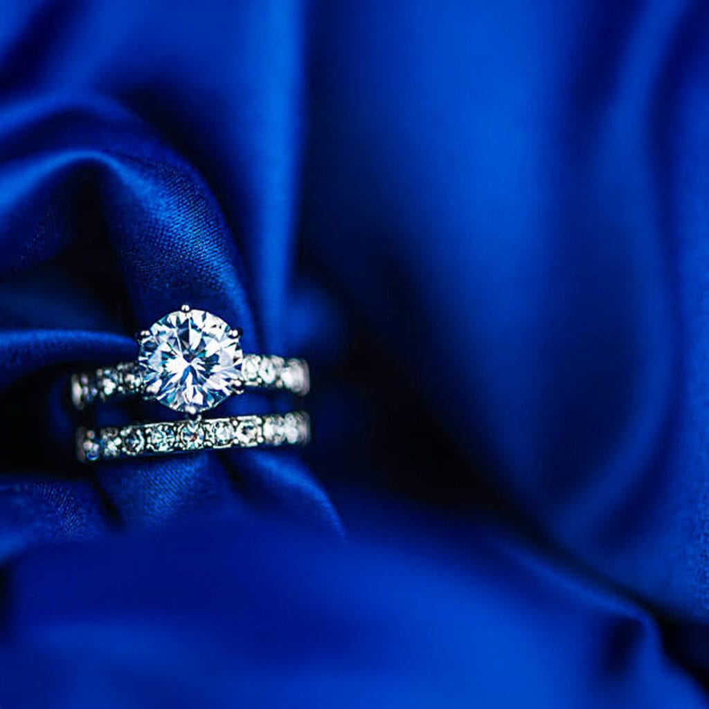 blue diamond, fancy vivid, GIA, UK jewellery